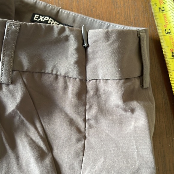 EXPRESS 00 - Picture 4 of 7